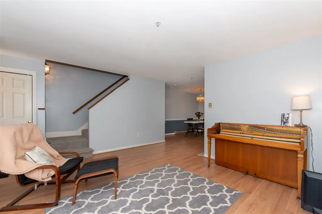 74 Bellamy Woods Dover NH 03820