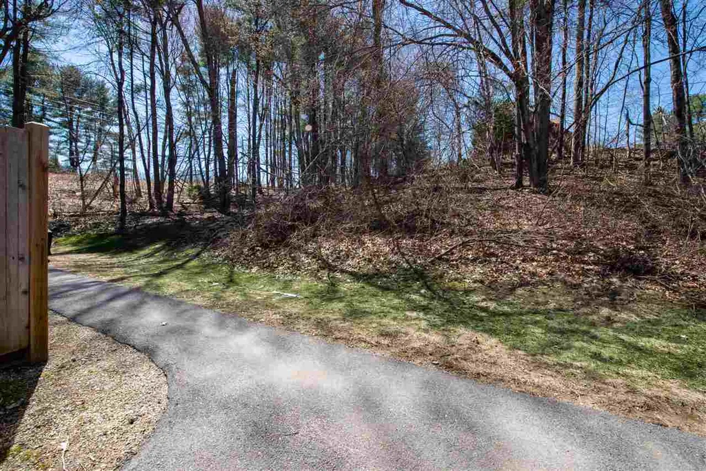 74 Bellamy Woods Dover NH 03820