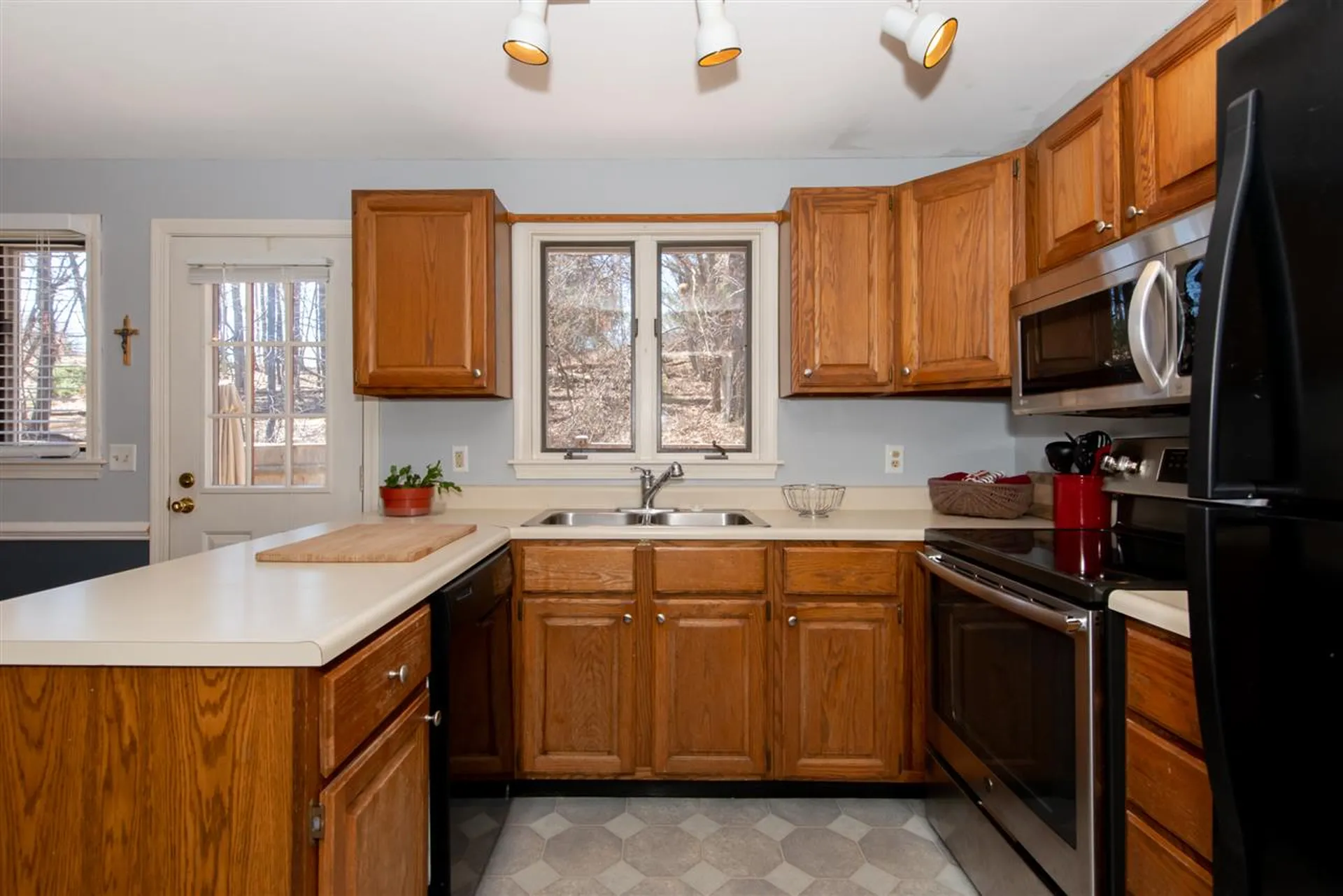74 Bellamy Woods Dover NH 03820