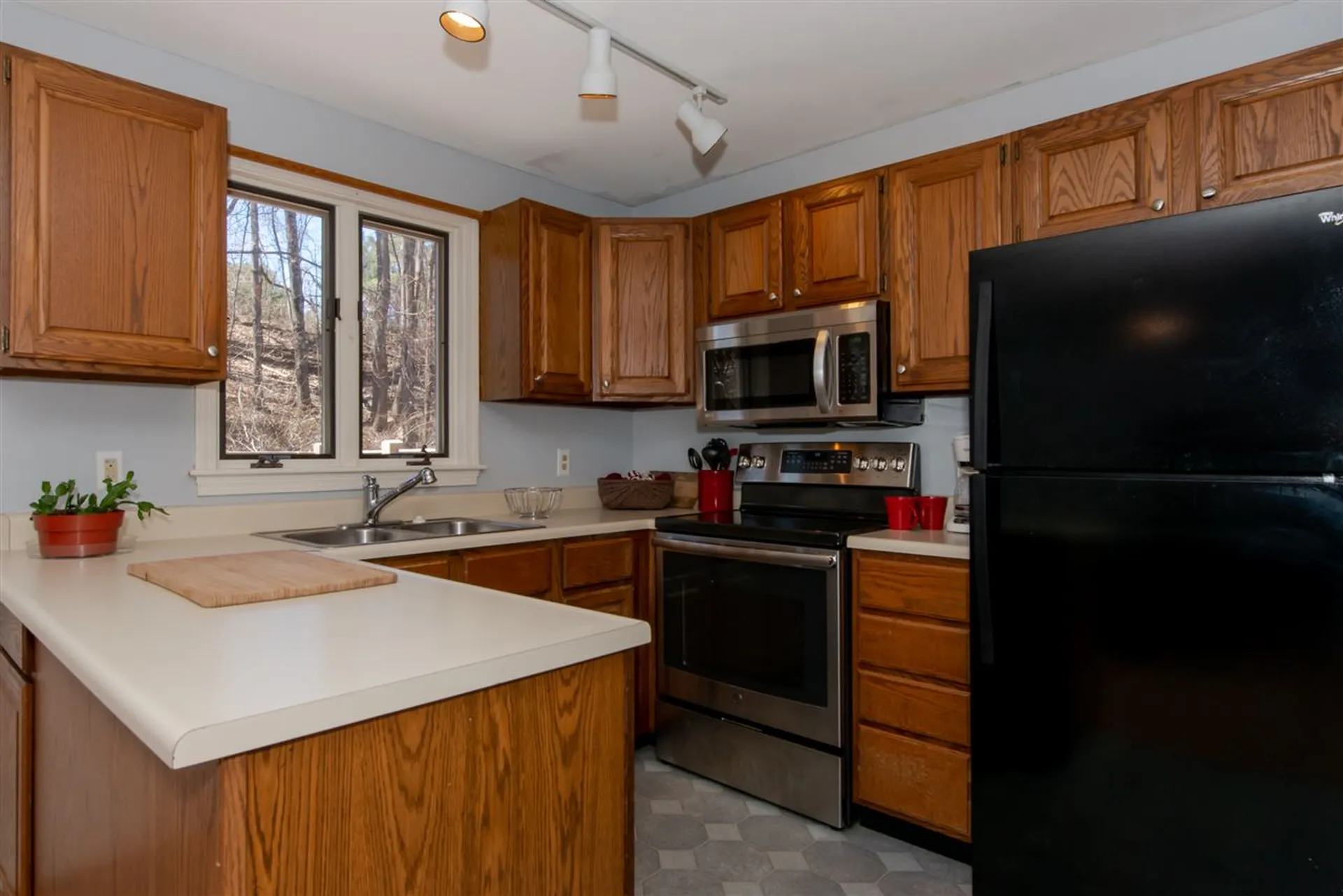 74 Bellamy Woods Dover NH 03820