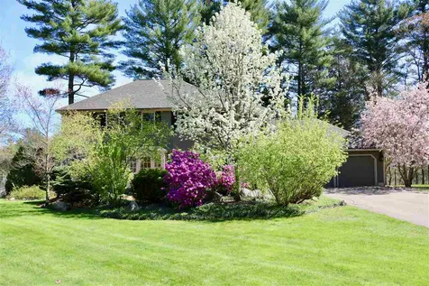 6 Orchard Drive Hampton Falls NH 03844