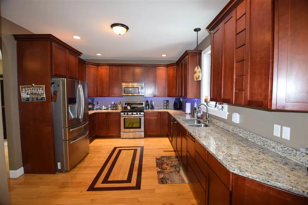 17 Clifford Drive Milton VT 05468