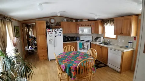 8 Cubb Street Lancaster NH 03584