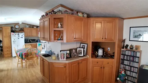 8 Cubb Street Lancaster NH 03584