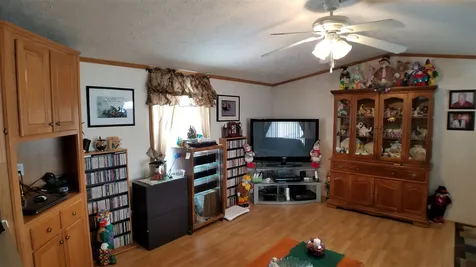 8 Cubb Street Lancaster NH 03584