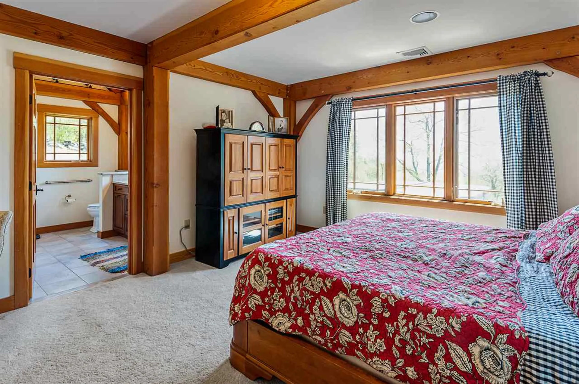 48 Summit Drive Lyndeborough NH 03082