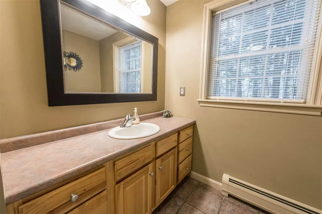 587 Deer Meadow Road Webster NH 03303