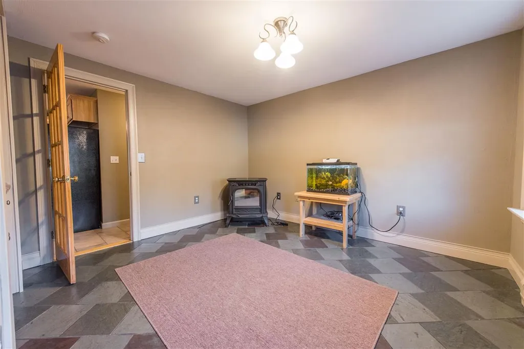 587 Deer Meadow Road Webster NH 03303