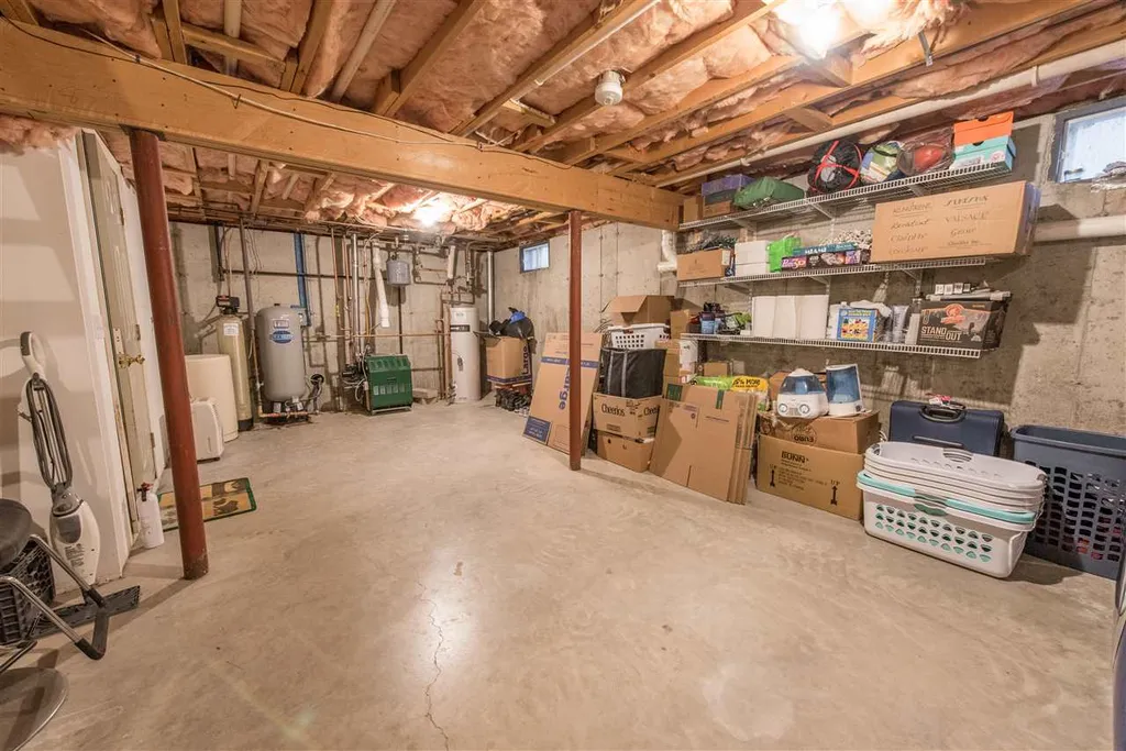 587 Deer Meadow Road Webster NH 03303