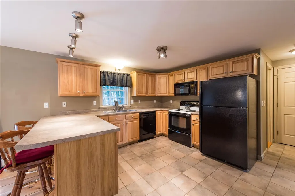 587 Deer Meadow Road Webster NH 03303