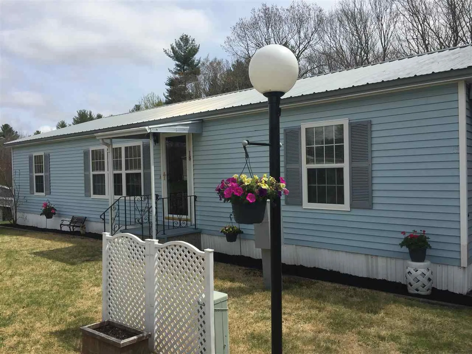18 Lanai Drive Rochester NH 03867