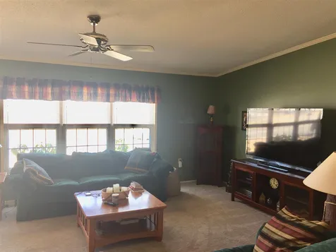 18 Lanai Drive Rochester NH 03867