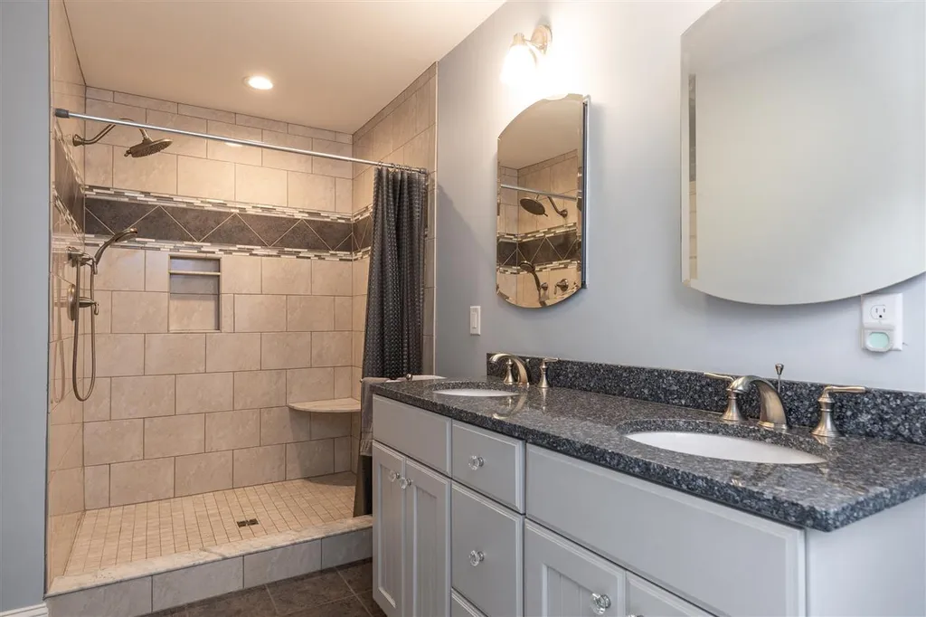 940 Washington Road Rye NH 03870