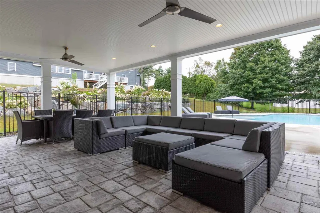 940 Washington Road Rye NH 03870