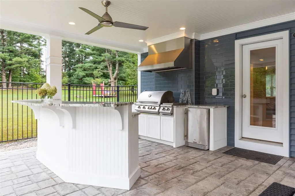 940 Washington Road Rye NH 03870