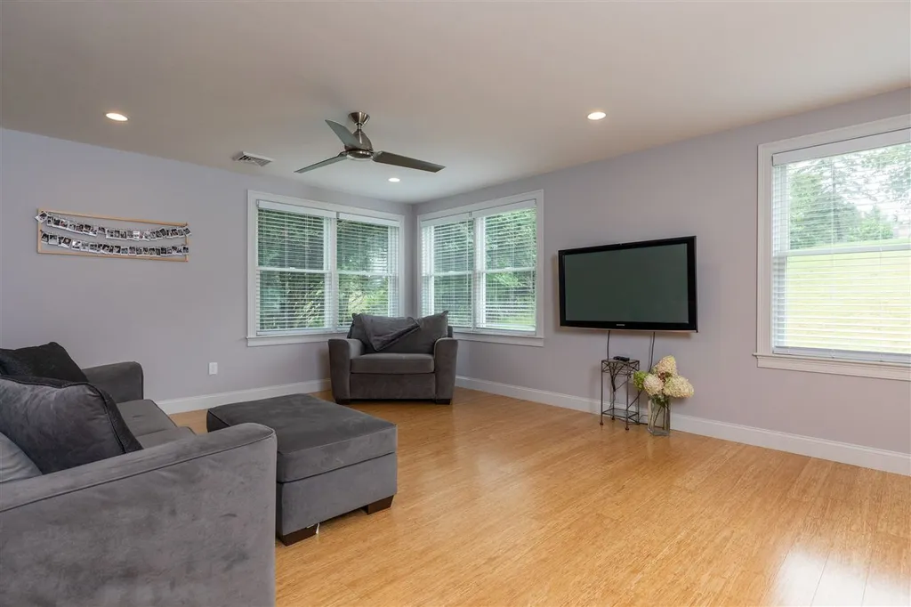 940 Washington Road Rye NH 03870