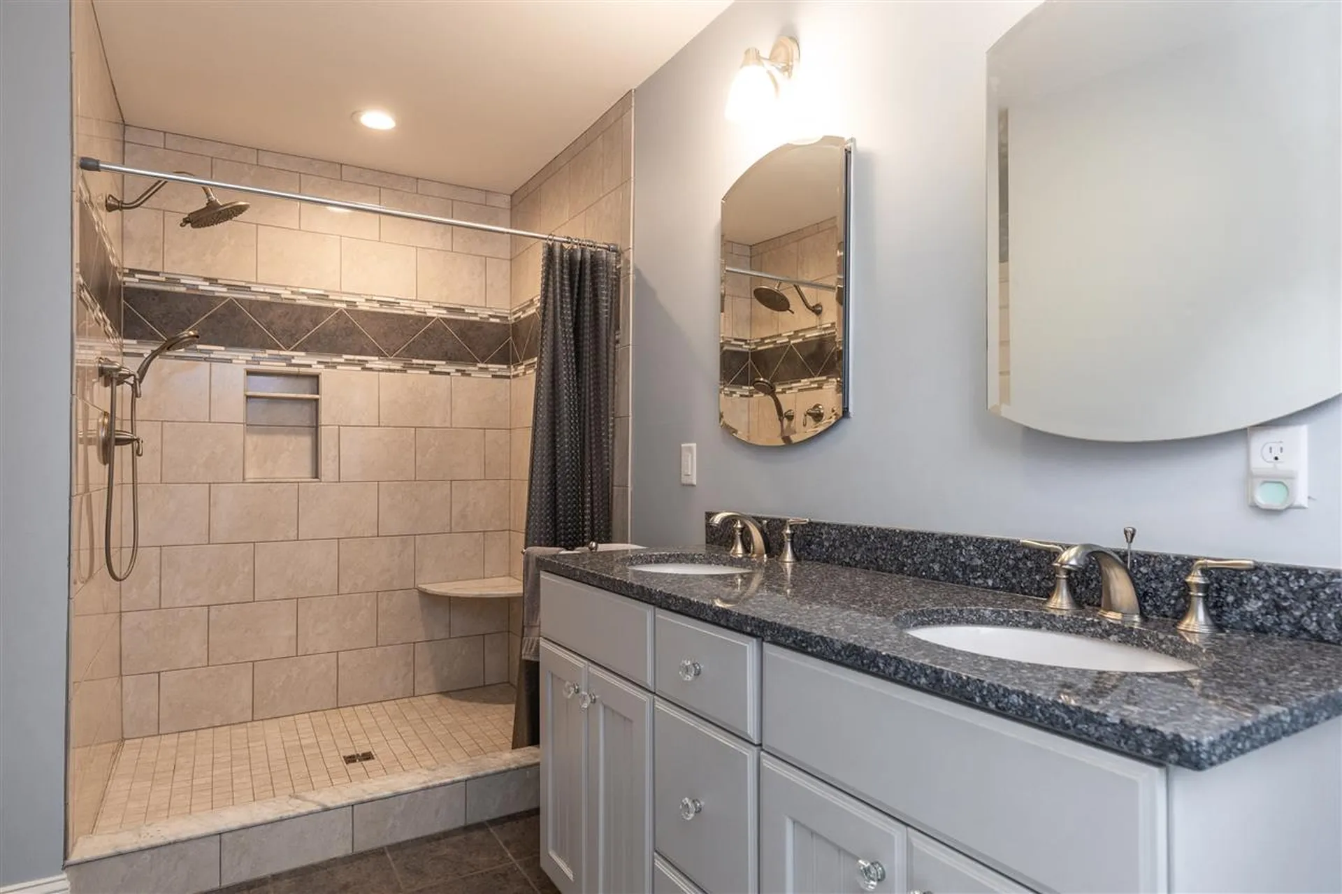 940 Washington Road Rye NH 03870