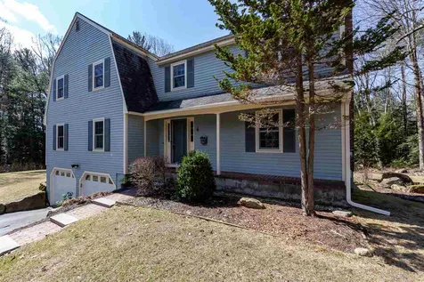 4 Crestwood Court Amherst NH 03031