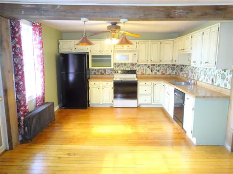 15 South Main Street Troy NH 03465