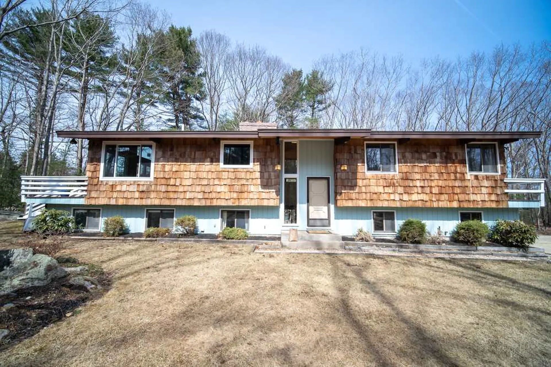 4 Bear Path Hampton NH 03842