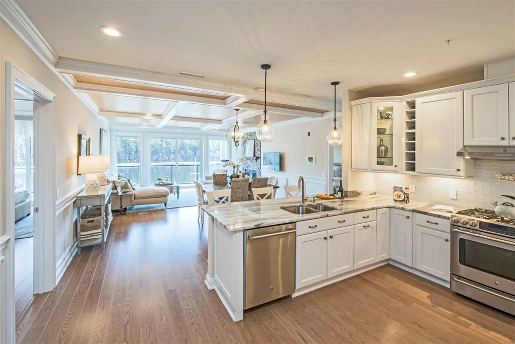 60 Merrimac Street Amesbury MA 01913