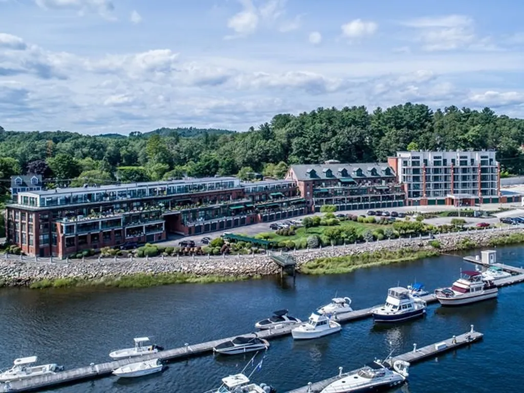 60 Merrimac Street Amesbury MA 01913