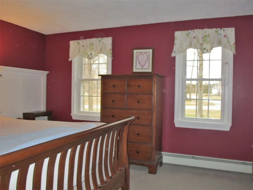 31 Redcoat Drive Hampstead NH 03841