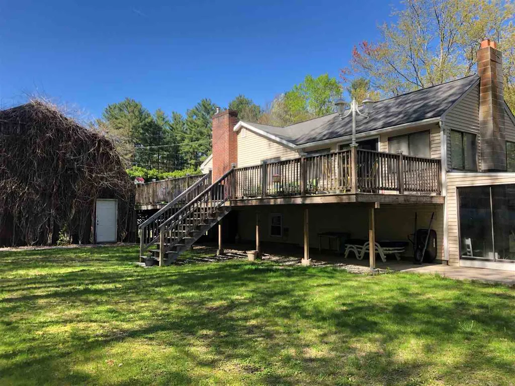 1 Skylark Drive Derry NH 03038