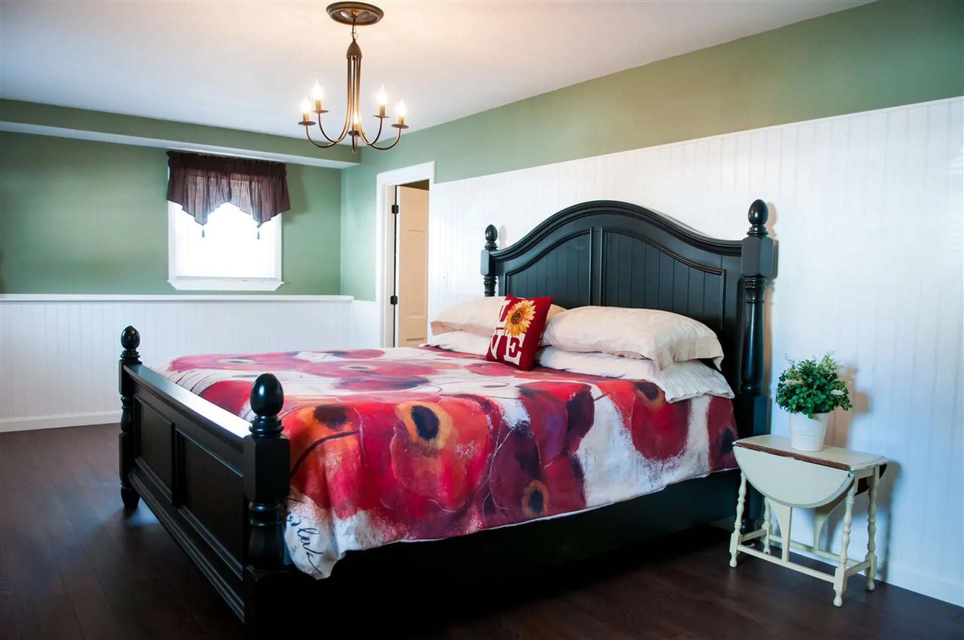 1 Skylark Drive Derry NH 03038