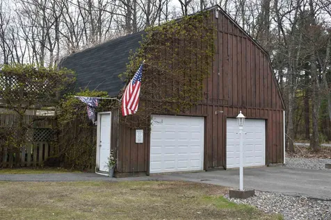 1 Skylark Drive Derry NH 03038