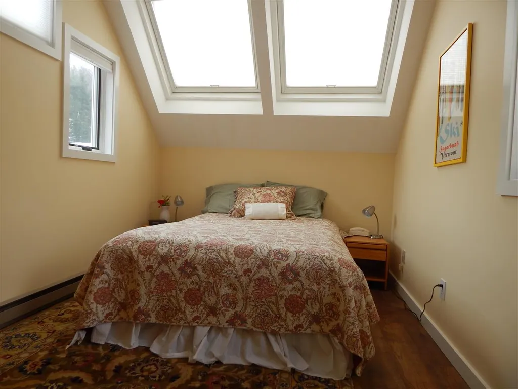 48 South Village Road Warren VT 05674