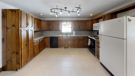 271 Maple Row Sheffield VT 05866