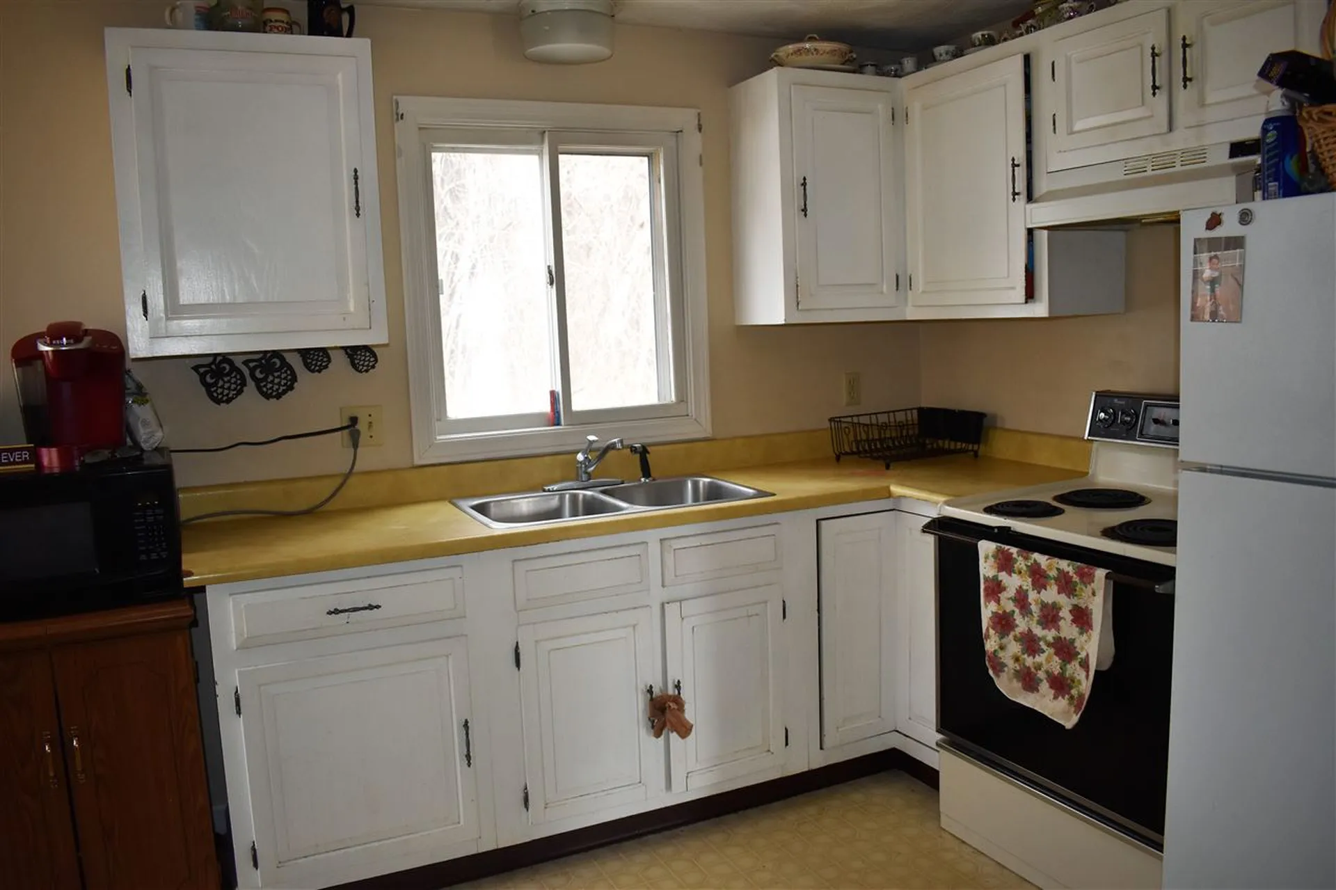 15 Sunset Circle Derry NH 03038
