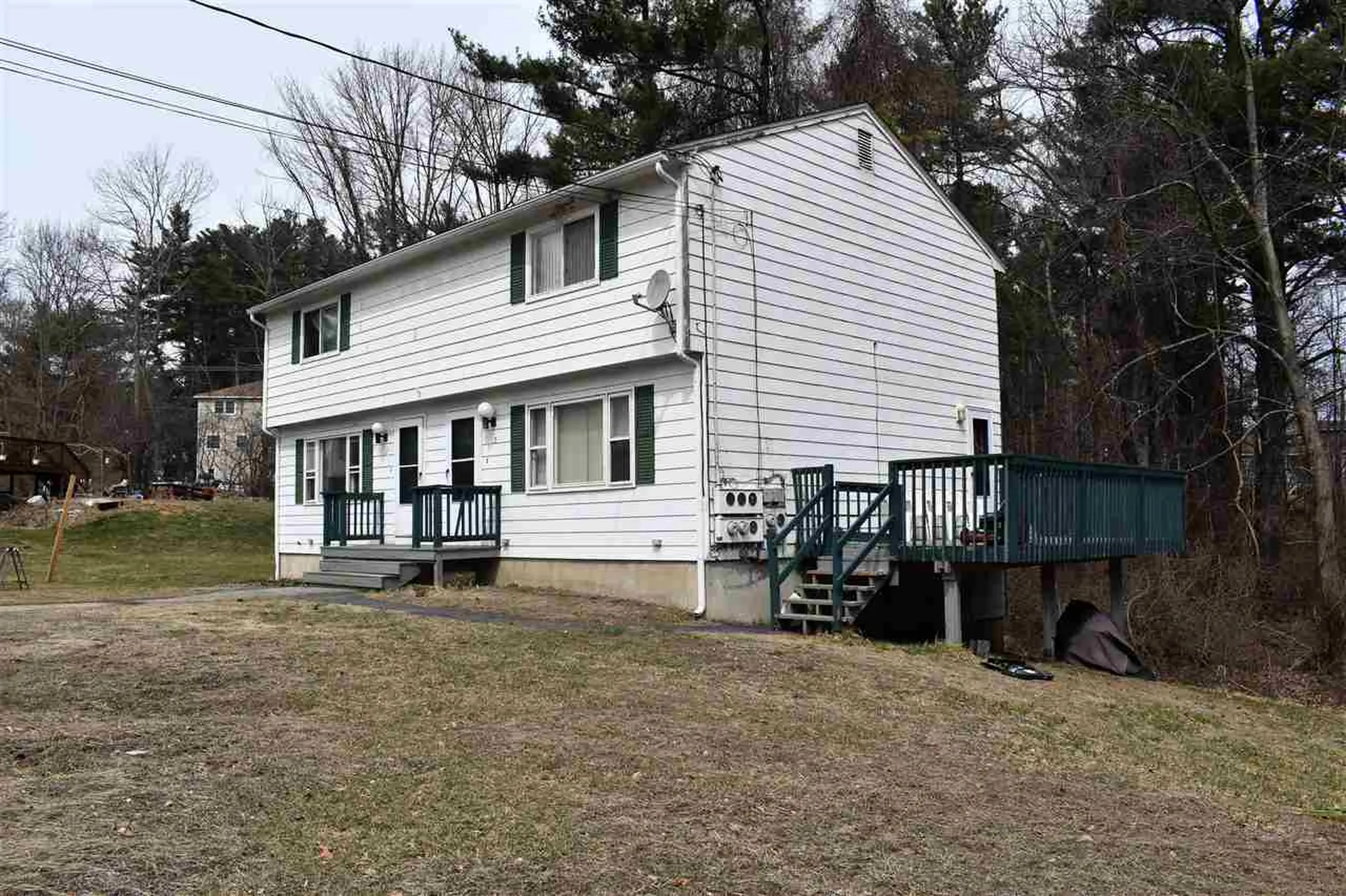 15 Sunset Circle Derry NH 03038