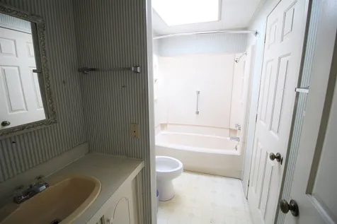 13 N Cranberry Lane Rochester NH 03867