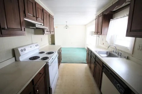13 N Cranberry Lane Rochester NH 03867