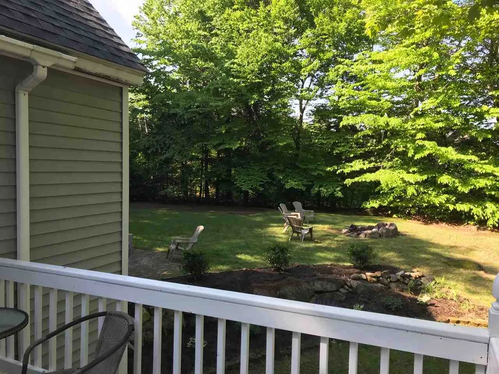 17 Stephanie Drive Alton NH 03810-4348