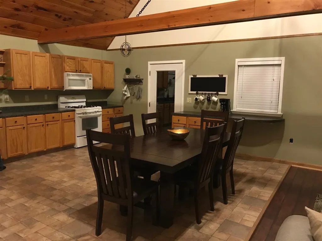 17 Stephanie Drive Alton NH 03810-4348