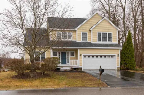 1 Wyndbrook Circle Exeter NH 03833