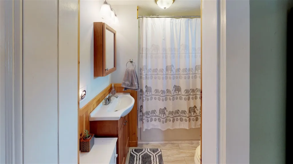 100 Green Street Bristol NH 03222