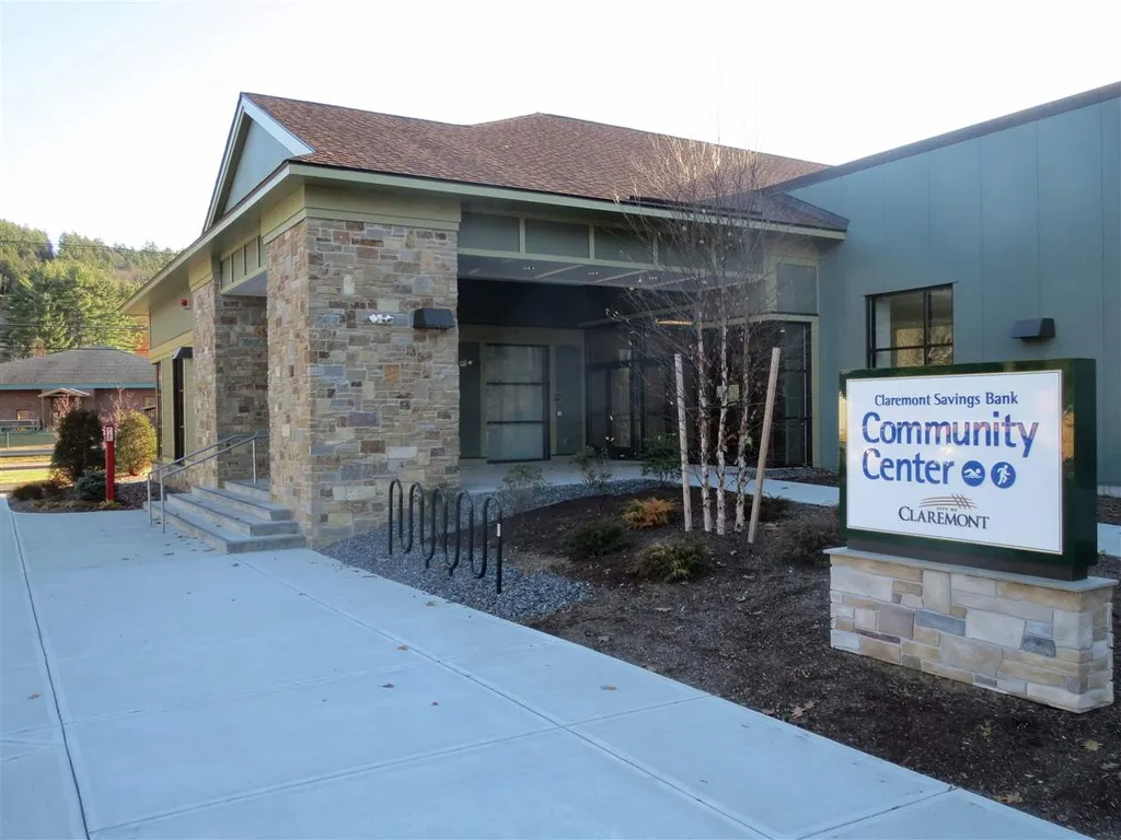 9 Cossitt Avenue Claremont NH 03743
