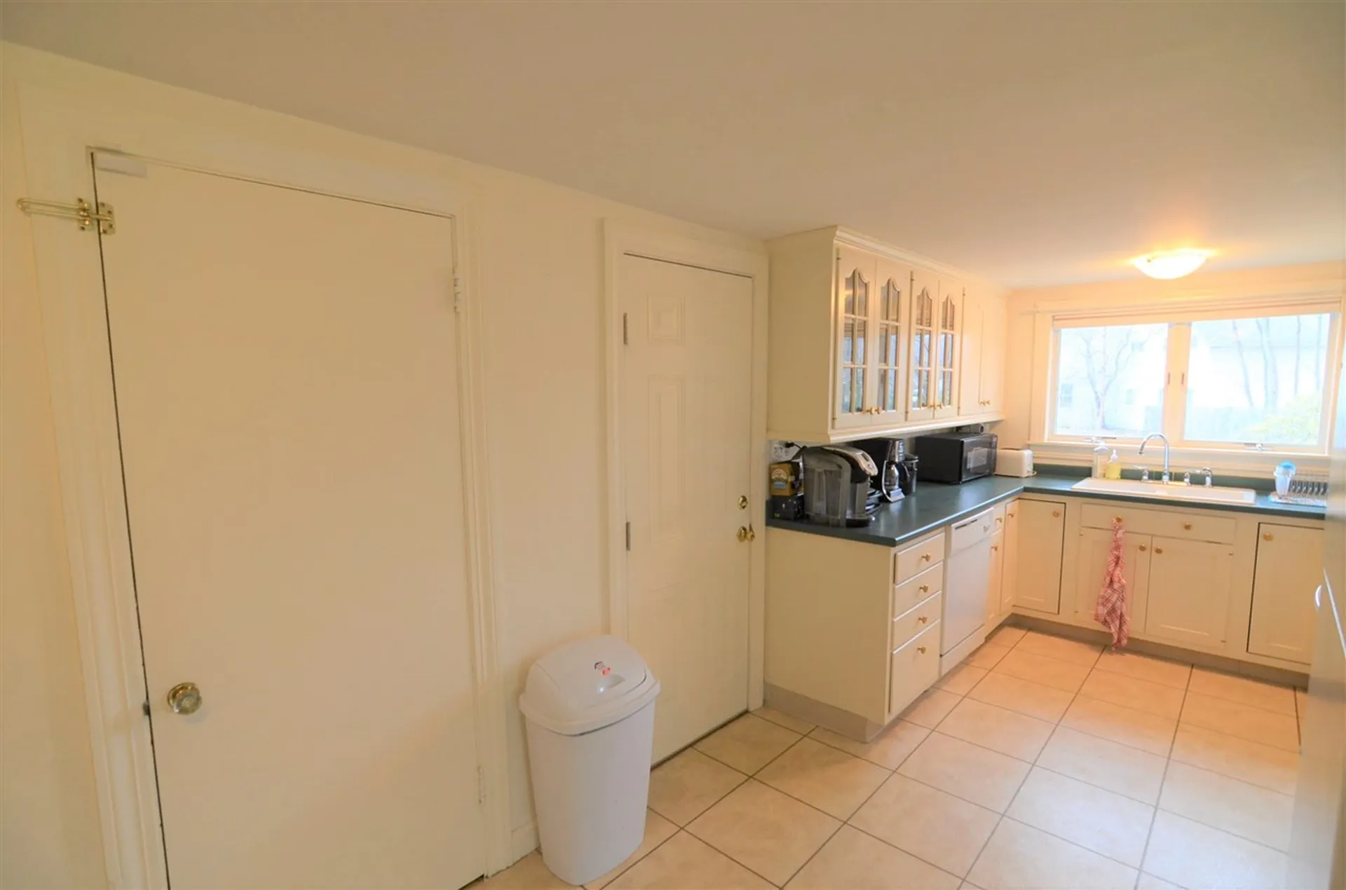 9 Cossitt Avenue Claremont NH 03743