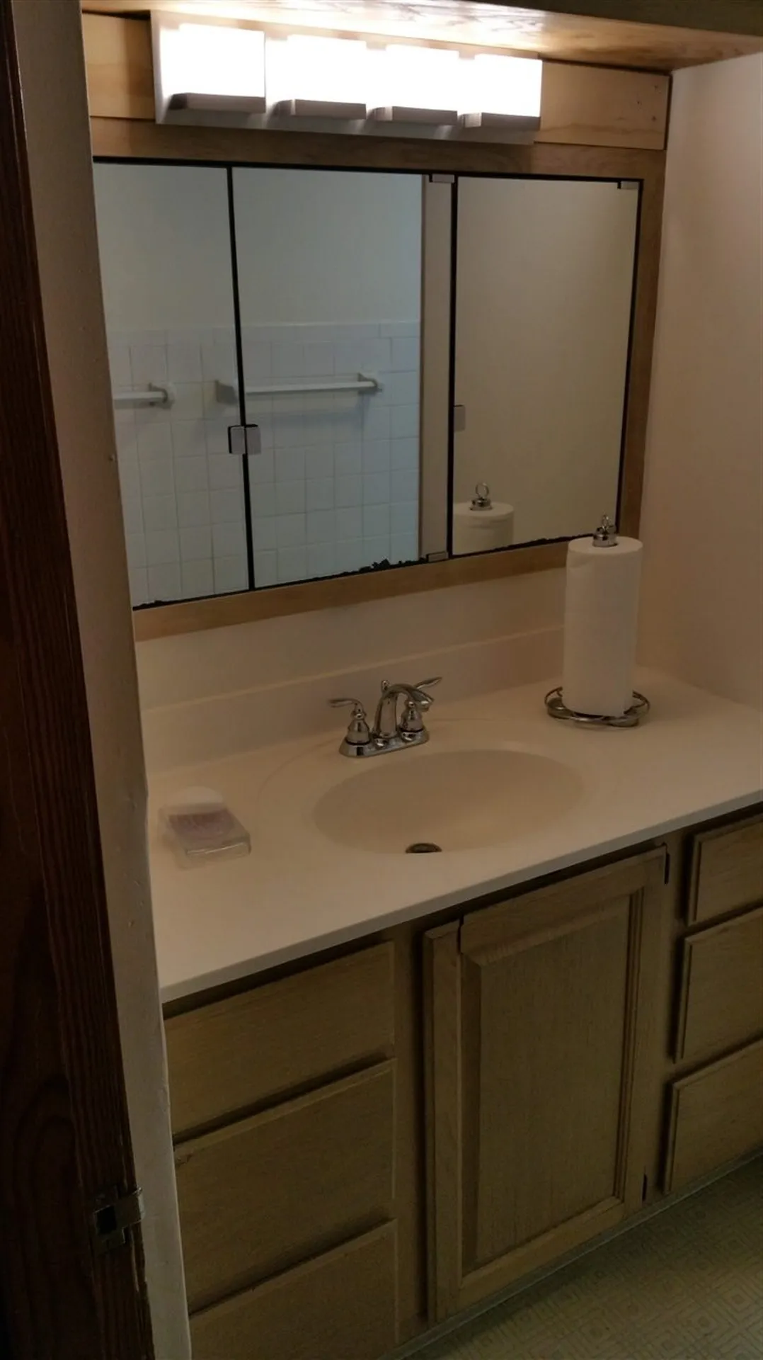 9 Cossitt Avenue Claremont NH 03743