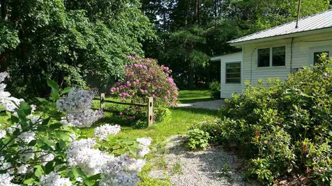 9 Cossitt Avenue Claremont NH 03743