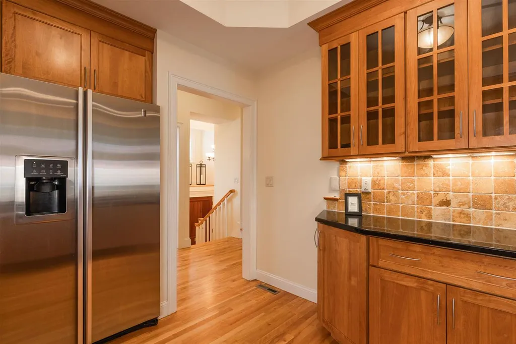 28 Porter Street Portsmouth NH 03801