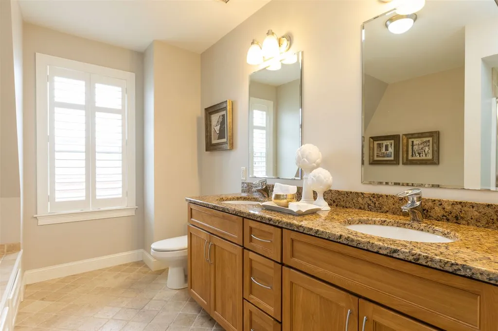 28 Porter Street Portsmouth NH 03801