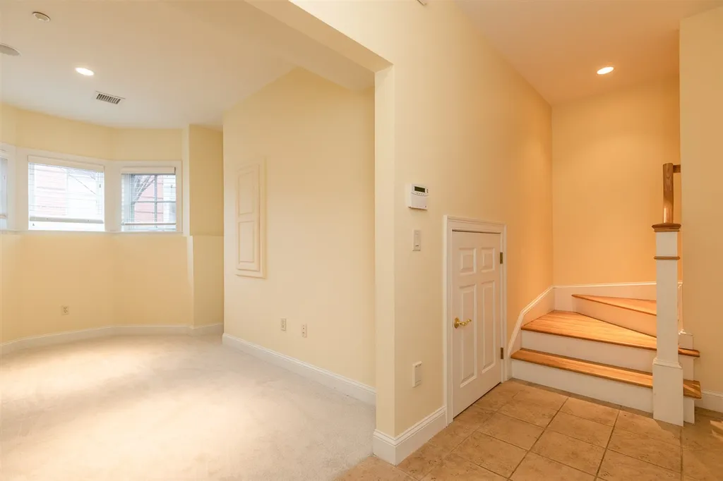 28 Porter Street Portsmouth NH 03801