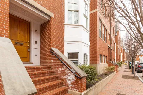 28 Porter Street Portsmouth NH 03801