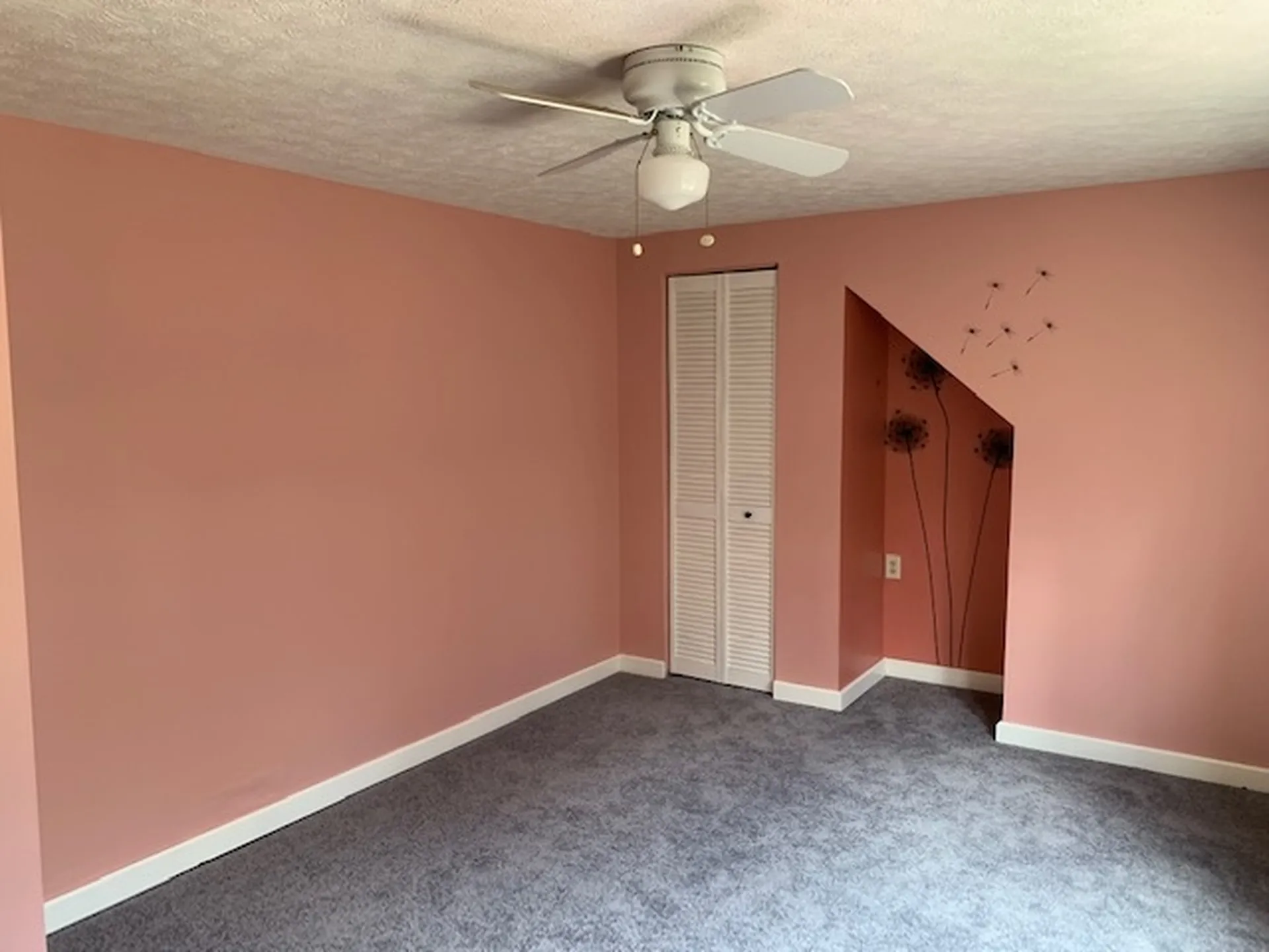 6 Washington Circle Hillsborough NH 03244
