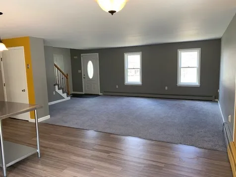 6 Washington Circle Hillsborough NH 03244